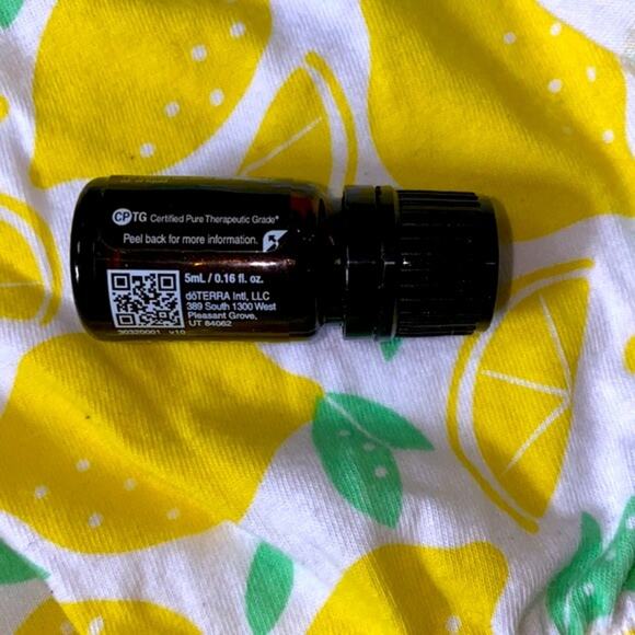 Lavender Essential Oil 5ml NWT Calming Topical Bath Diffuse - Picture 3 of 4